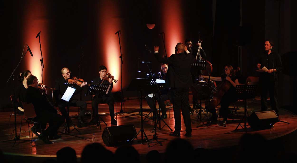 Υμνούμεν τον Κύριο