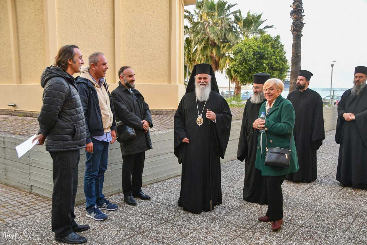 Υμνούμεν τον Κύριο